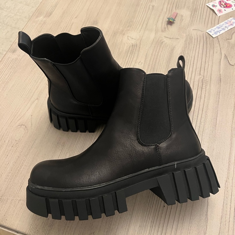 Black boots